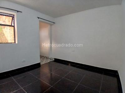 Apartamento de 3 alcobas en arriendo en Belen Los Alpes, Medellín, 70 m² · foto 16 de 18