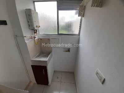 Apartamento de 2 alcobas en arriendo en El Carmelo, Sabaneta, 60 m² · foto 10 de 20