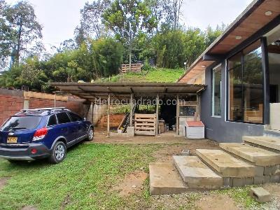 Casa de 2 alcobas en venta en El Manzanillo Vereda El Jardin, Medellín, 120 m² · foto 4 de 20