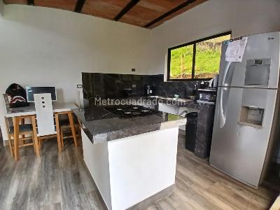 Casa de 2 alcobas en venta en El Manzanillo Vereda El Jardin, Medellín, 120 m² · foto 8 de 20