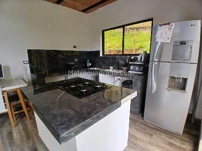 Casa de 2 alcobas en venta en El Manzanillo Vereda El Jardin, Medellín, 120 m² · foto 10 de 20