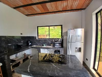 Casa de 2 alcobas en venta en El Manzanillo Vereda El Jardin, Medellín, 120 m² · foto 11 de 20