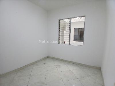 Casa de 4 alcobas en arriendo en Belen La Gloria, Medellín, 120 m² · foto 13 de 20