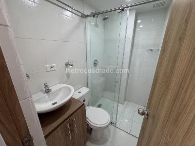 Apartamento de 3 alcobas en arriendo en Las Vegas, Sabaneta, 57 m² · foto 10 de 20