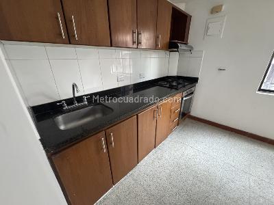 Casa de 3 alcobas en arriendo en La Barqueña, Sabaneta, 55 m² · foto 3 de 20