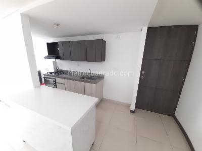 Apartamento de 3 alcobas en arriendo en Aves Maria, Sabaneta, 74 m² · foto 10 de 20
