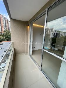 Apartamento de 3 alcobas en venta en Belen Loma De Los Bernal, Medellín, 80 m² · foto 9 de 20