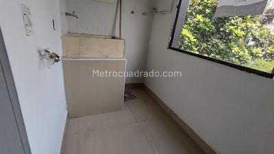 Apartamento de 2 alcobas en arriendo en Cristo Rey, Medellín, 50 m² · foto 5 de 10