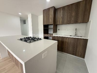 Apartamento de 2 alcobas en arriendo en San Jose, Sabaneta, 75 m² · foto 4 de 20