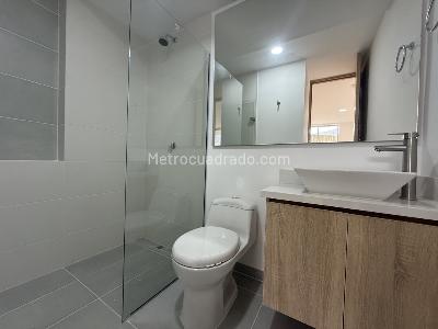 Apartamento de 2 alcobas en arriendo en San Jose, Sabaneta, 75 m² · foto 14 de 20