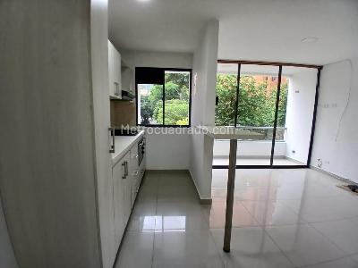 Apartamento de 3 alcobas en arriendo en Belen La Palma, Medellín, 78 m² · foto 3 de 20