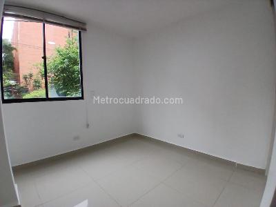 Apartamento de 3 alcobas en arriendo en Belen La Palma, Medellín, 78 m² · foto 10 de 20