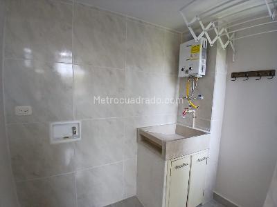 Apartamento de 3 alcobas en arriendo en Belen Loma De Los Bernal, Medellín, 50 m² · foto 9 de 17