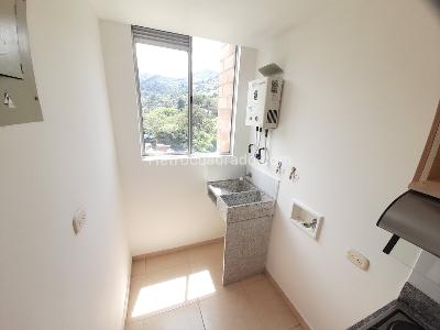 Apartamento de 3 alcobas en arriendo en La Doctora, Sabaneta, 68 m² · foto 8 de 20