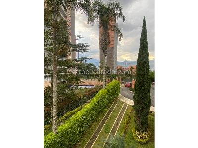 Casa de 3 alcobas en venta en El Poblado, Medellín, 500 m² · foto 8 de 20