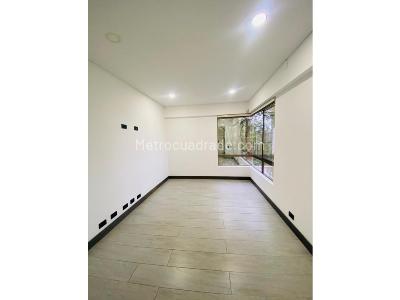 Casa de 3 alcobas en venta en El Poblado, Medellín, 500 m² · foto 11 de 20