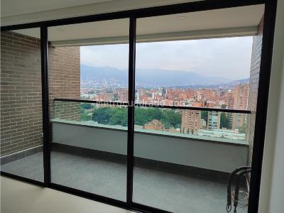 Apartamento de 3 alcobas en venta en Laureles, Medellín, 104 m² · foto 7 de 20