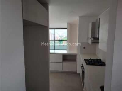 Apartamento de 3 alcobas en venta en Laureles, Medellín, 104 m² · foto 11 de 20