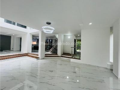 Casa de 5 alcobas en venta en Envigado, Envigado, 600 m² · foto 5 de 20
