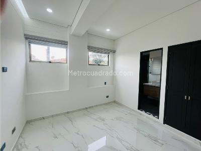 Casa de 5 alcobas en venta en Envigado, Envigado, 600 m² · foto 15 de 20
