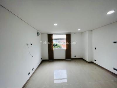 Apartamento de 4 alcobas en venta en Belen, Medellín, 311 m² · foto 12 de 20
