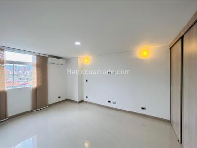 Apartamento de 4 alcobas en venta en Belen, Medellín, 311 m² · foto 14 de 20