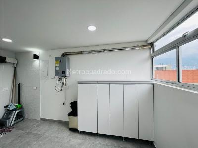 Apartamento de 4 alcobas en venta en Belen, Medellín, 311 m² · foto 20 de 20