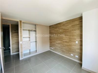 Apartamento en venta en El Velodromo, Medellín · foto 9 de 16
