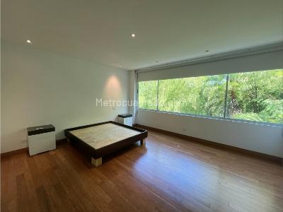 Casa de 4 alcobas en arriendo en Centro Comercial San Sebastian, Envigado, 454 m² · foto 8 de 20
