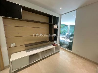 Casa de 4 alcobas en arriendo en Centro Comercial San Sebastian, Envigado, 454 m² · foto 13 de 20