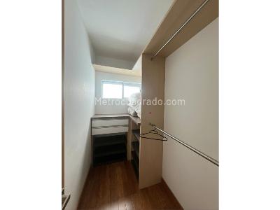 Casa de 4 alcobas en arriendo en Centro Comercial San Sebastian, Envigado, 454 m² · foto 17 de 20
