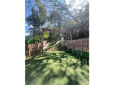 Casa de 4 alcobas en arriendo en Centro Comercial San Sebastian, Envigado, 454 m² · foto 18 de 20