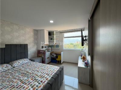Apartamento de 3 alcobas en arriendo en Belen La Palma, Medellín, 115 m² · foto 12 de 20