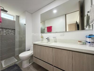Apartamento de 3 alcobas en arriendo en Belen La Palma, Medellín, 115 m² · foto 19 de 20