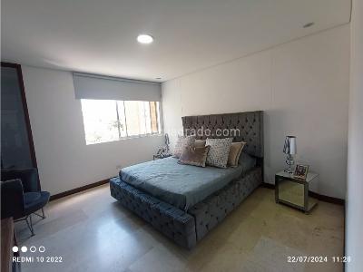 Apartamento de 3 alcobas en venta en Laureles, Medellín, 152 m² · foto 6 de 17