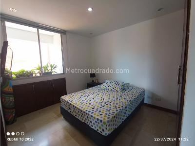 Apartamento de 3 alcobas en venta en Laureles, Medellín, 152 m² · foto 7 de 17