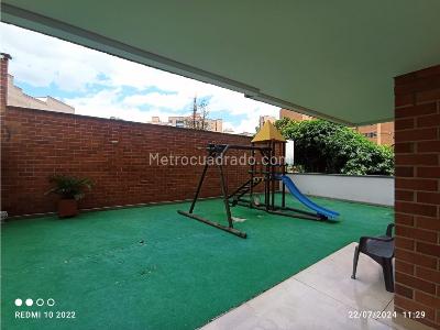 Apartamento de 3 alcobas en venta en Laureles, Medellín, 152 m² · foto 17 de 17