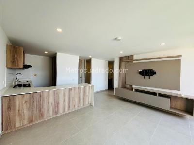 Apartamento de 2 alcobas en arriendo en Ciudad Del Rio, Medellín, 84 m² · foto 2 de 14