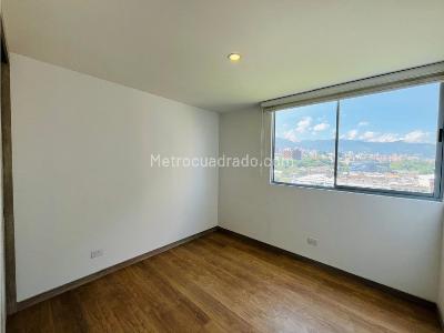 Apartamento de 2 alcobas en arriendo en Ciudad Del Rio, Medellín, 84 m² · foto 7 de 14