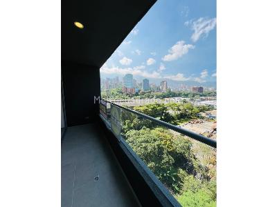 Apartamento de 2 alcobas en arriendo en Ciudad Del Rio, Medellín, 84 m² · foto 9 de 14