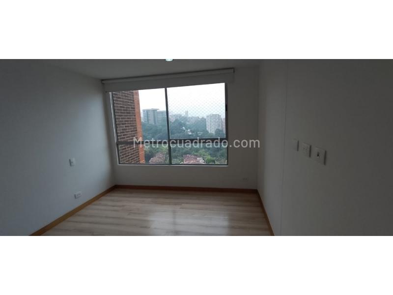 2BR Apartment in Loma Los Benedictinos (100 m²)