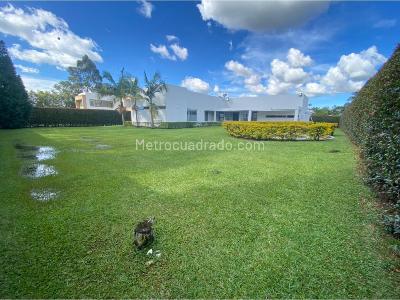 Casa de 4 alcobas en venta en Llanogrande, Rionegro, 350 m² · foto 4 de 20