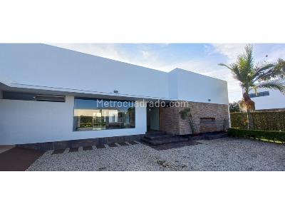 Casa de 4 alcobas en venta en Llanogrande, Rionegro, 350 m² · foto 6 de 20