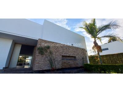 Casa de 4 alcobas en venta en Llanogrande, Rionegro, 350 m² · foto 9 de 20