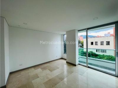 Apartamento en arriendo en Laureles, Medellín · foto 3 de 20