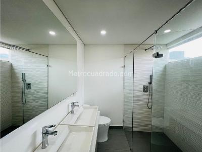 Apartamento en arriendo en Laureles, Medellín · foto 13 de 20