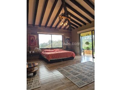 Casa de 4 alcobas en arriendo en Rio Negro, Medellín · foto 14 de 20