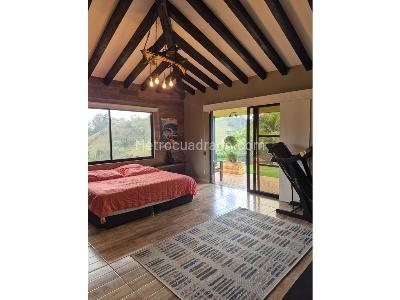 Casa de 4 alcobas en arriendo en Rio Negro, Medellín · foto 15 de 20
