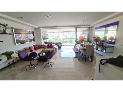Apartamento de 3 alcobas en venta en Envigado, Envigado, 156 m² · foto 2 de 19