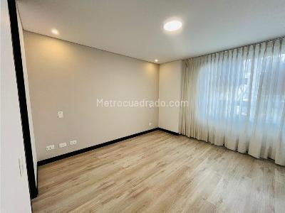 Apartamento de 3 alcobas en arriendo en Laureles, Medellín, 125 m² · foto 8 de 20
